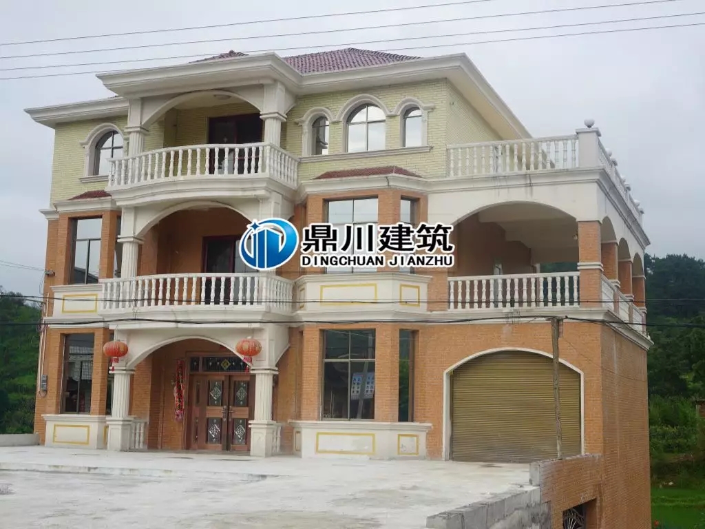 農(nóng)村自建房巧用羅馬柱，讓房子高端大氣還不貴！