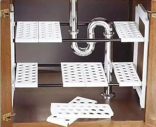 廚房雜物放不下，水槽下的空間利用起來吧！