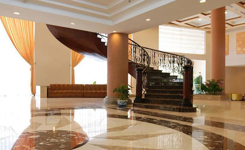 別墅旋轉樓梯怎么設計