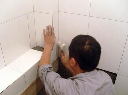 農(nóng)村自建房貼瓷磚流程及注意事項(xiàng)