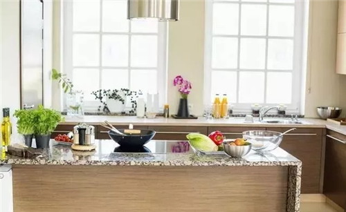 農村自建房的廚房設計要點，讓你家的廚房遠離收納困擾！