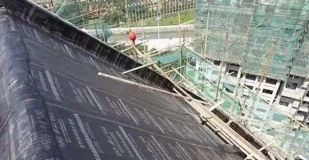 農村建房屋頂防水的施工方法，不管是平屋面還是坡屋面都用的上！