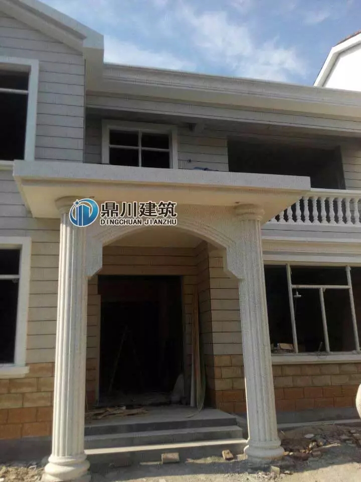 歐式風(fēng)格別墅怎能少了羅馬柱？來(lái)看羅馬柱的完美應(yīng)用！