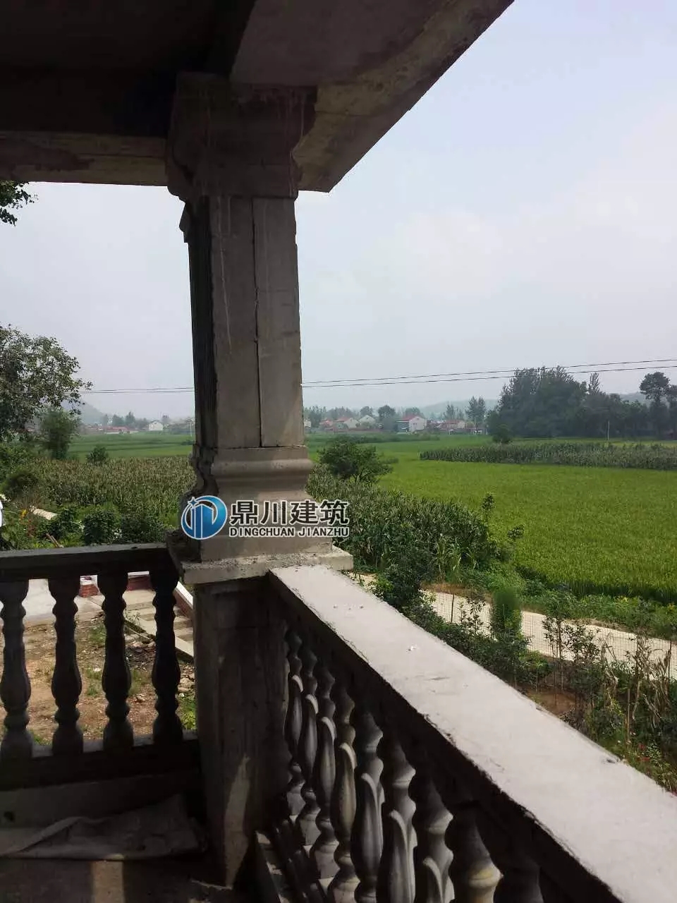 主體37萬的二層自建房設計，實拍美到爆，配上歐式構件更有檔次！